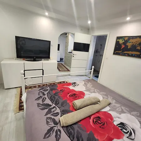 Walk Everywhere - Old Town Apartment Apartment